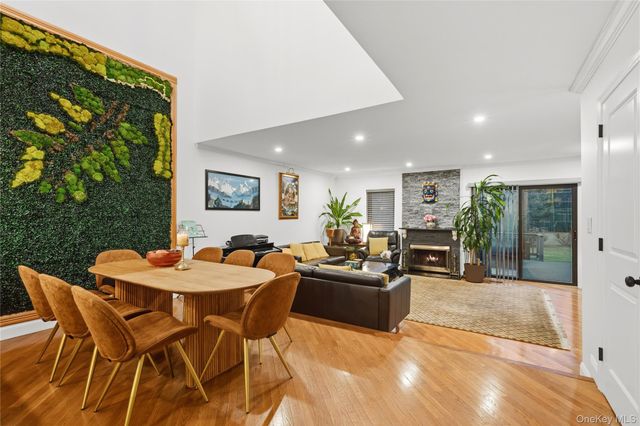 93 Estate Drive, Jericho, NY 11753