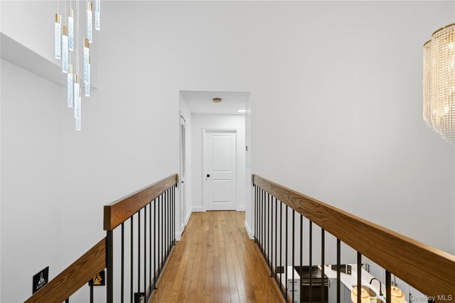 93 Estate Drive, Jericho, NY 11753