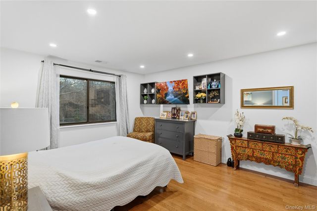 93 Estate Drive, Jericho, NY 11753