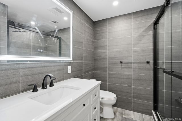 93 Estate Drive, Jericho, NY 11753