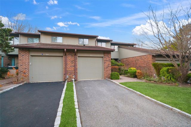 93 Estate Drive, Jericho, NY 11753