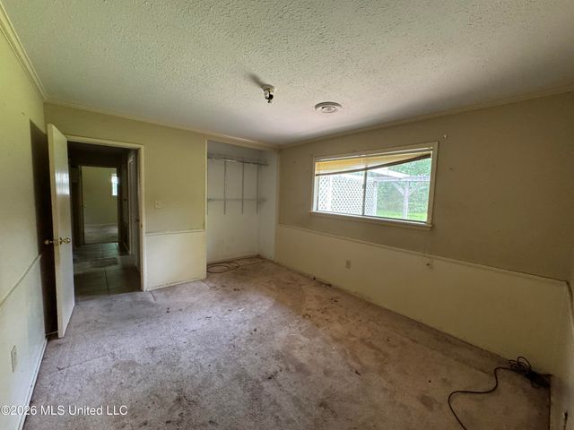 3236 Woodview Drive, Jackson, MS 39212