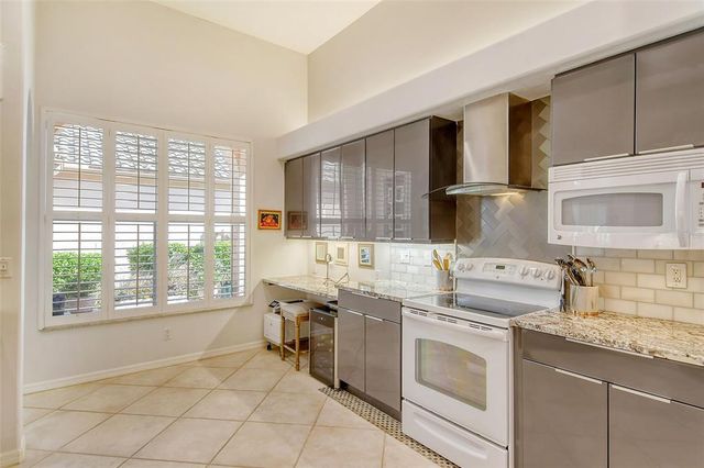 3924 ALAMANDA DRIVE, Sarasota, FL 34238