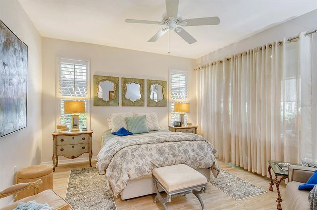 3924 ALAMANDA DRIVE, Sarasota, FL 34238