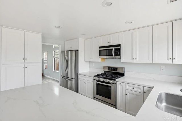 657 REDLANDS PL, Bonita, CA 91902