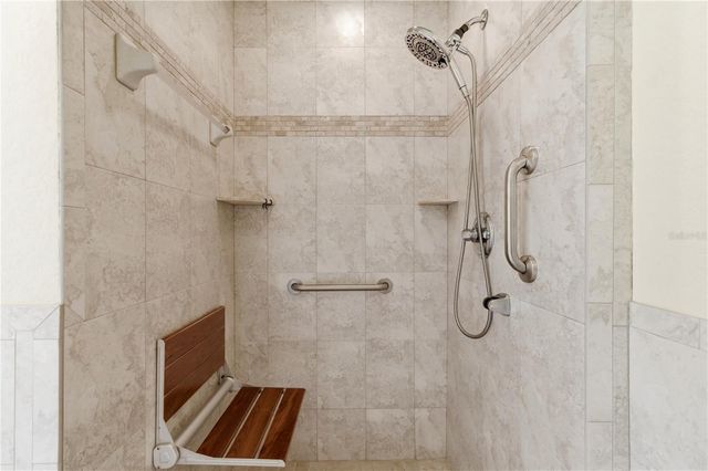 9551 JAYBIRD LANE, Land O Lakes, FL 34638