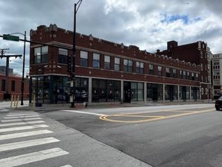 7105 S Yates Avenue, Chicago, IL 60649