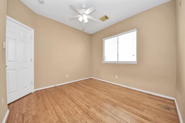 1111 Lexington Green Drive, Missouri City, TX 77459