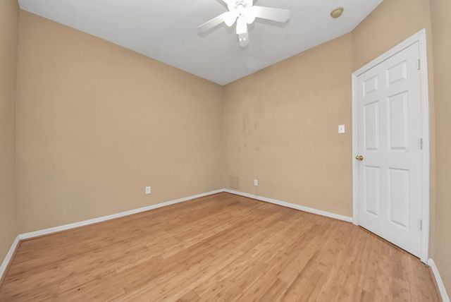 1111 Lexington Green Drive, Missouri City, TX 77459