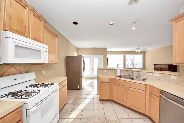 1111 Lexington Green Drive, Missouri City, TX 77459