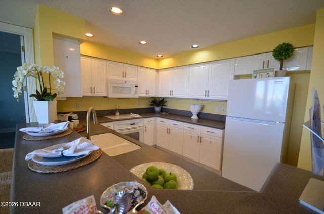 4672 Riverwalk Village Ct Unit 8308, Ponce Inlet, FL 32127