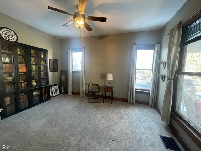 60 S Wayne Street, Martinsville, IN 46151