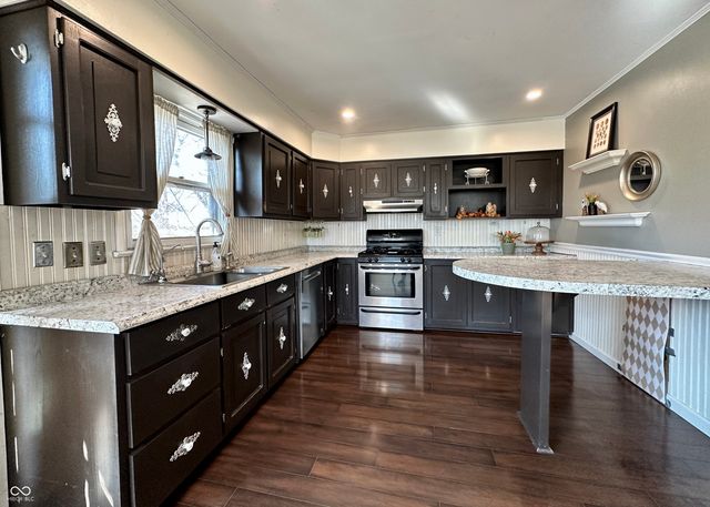 60 S Wayne Street, Martinsville, IN 46151