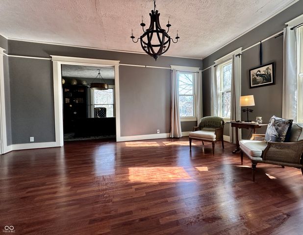 60 S Wayne Street, Martinsville, IN 46151