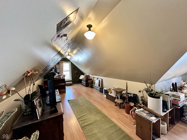 60 S Wayne Street, Martinsville, IN 46151