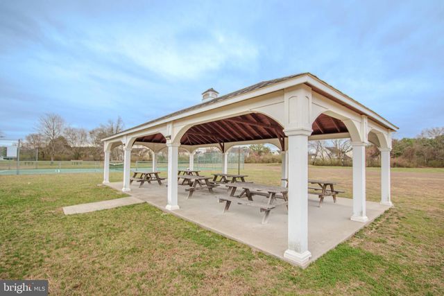 808 UPLAND DR, Salisbury, MD 21801