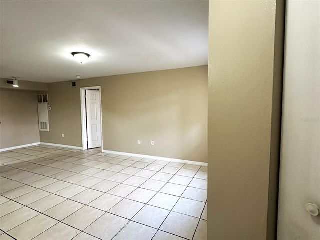 3028 PARKWAY BOULEVARD 210, Kissimmee, FL 34747