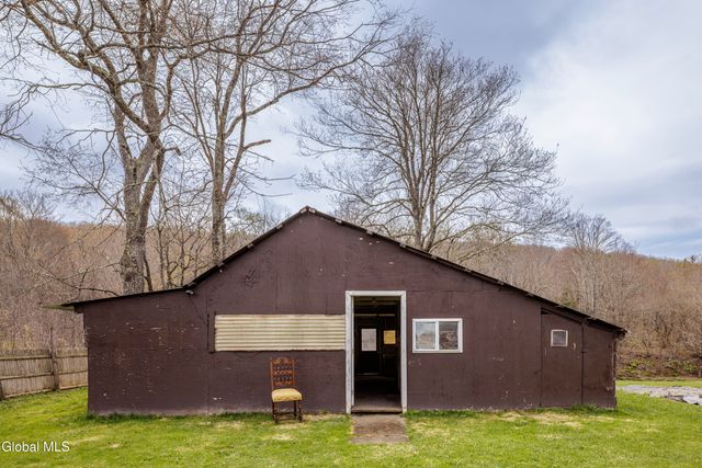 749 County Route 353, Rensselaerville, NY 12147