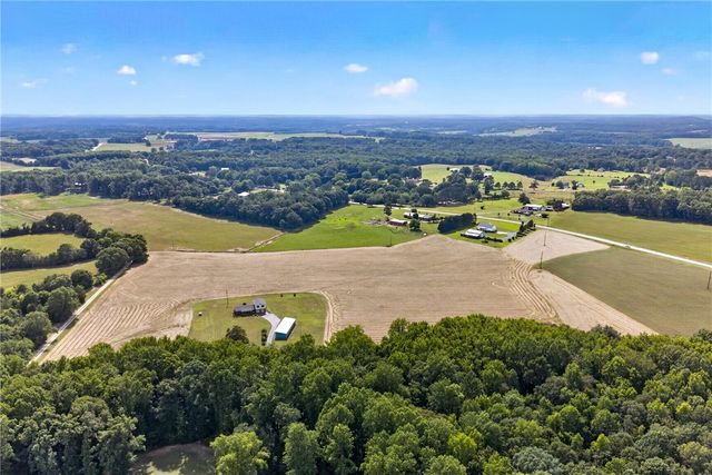 145 Old Sanders Road, Pendleton, SC 29670