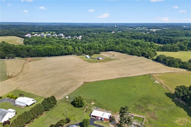 145 Old Sanders Road, Pendleton, SC 29670