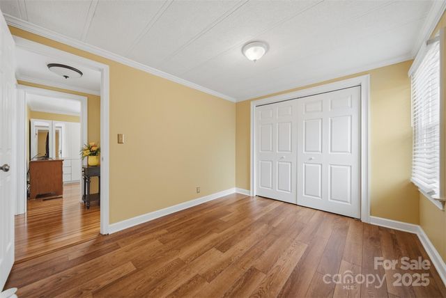 2010 Old Dragstrip Street, Hickory, NC 28601