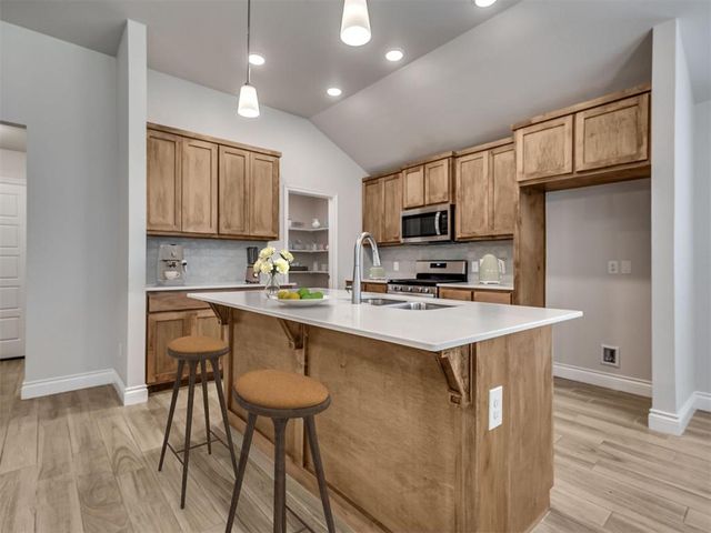 417 Pergola Street, Yukon, OK 73099