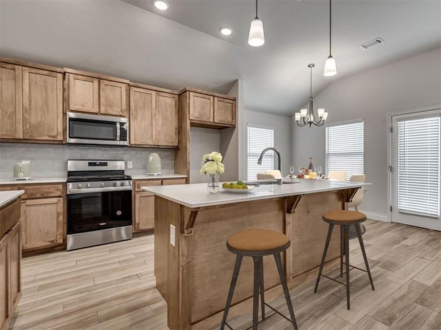 417 Pergola Street, Yukon, OK 73099