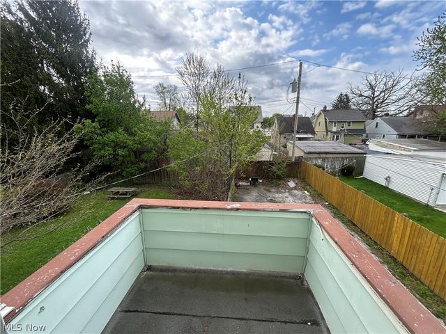 10323 Linnet Avenue, Cleveland, OH 44111