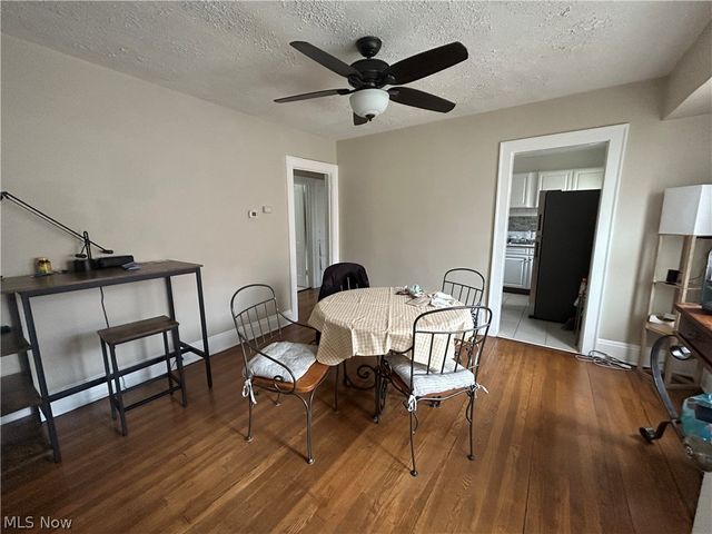 10323 Linnet Avenue, Cleveland, OH 44111