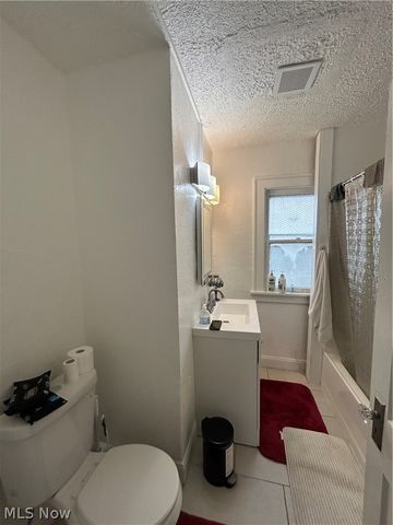 10323 Linnet Avenue, Cleveland, OH 44111