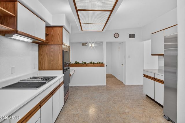 6011 N 32ND Drive, Phoenix, AZ 85017