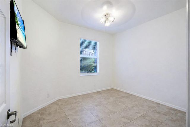 1839 Alameda DR, Naples, FL 34120