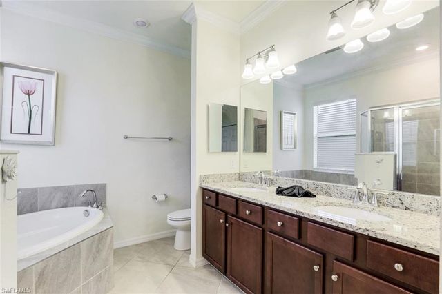 1839 Alameda DR, Naples, FL 34120