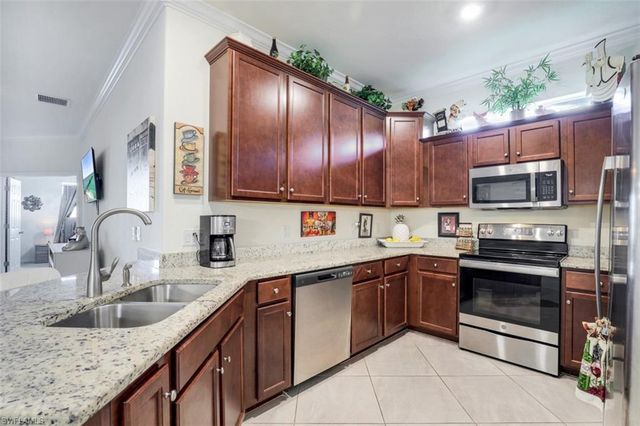 1839 Alameda DR, Naples, FL 34120