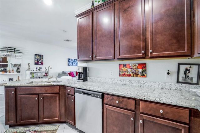 1839 Alameda DR, Naples, FL 34120