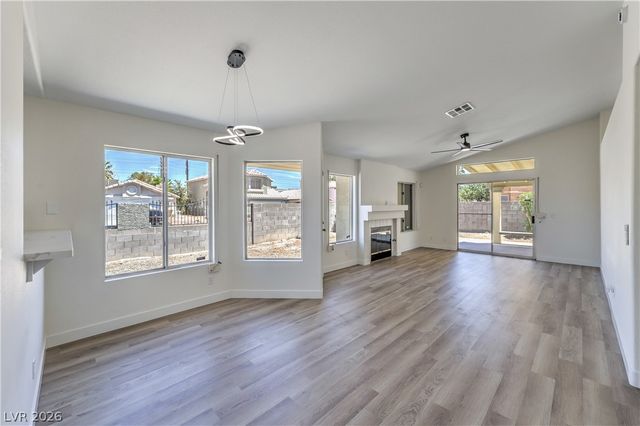 5783 Ballinger Drive, Las Vegas, NV 89142