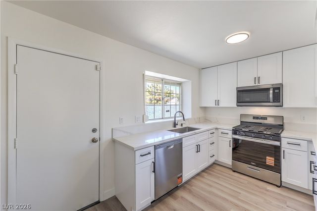 5783 Ballinger Drive, Las Vegas, NV 89142