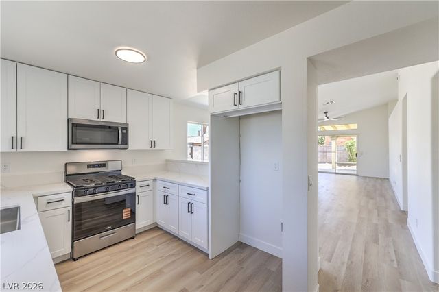 5783 Ballinger Drive, Las Vegas, NV 89142