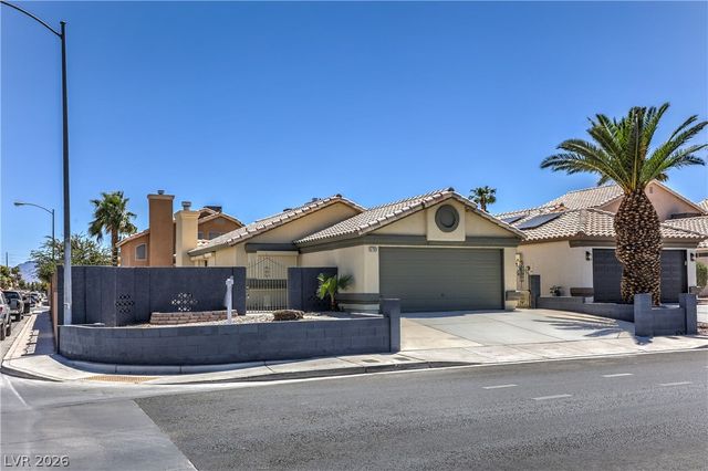 5783 Ballinger Drive, Las Vegas, NV 89142