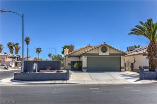 5783 Ballinger Drive, Las Vegas, NV 89142
