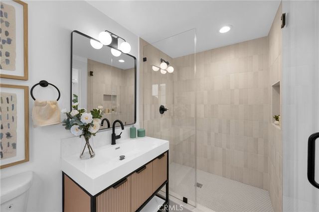 16938 Knapp Street, Northridge, CA 91343