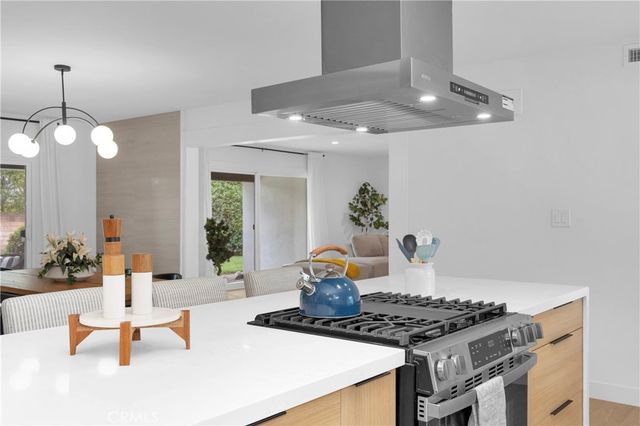 16938 Knapp Street, Northridge, CA 91343