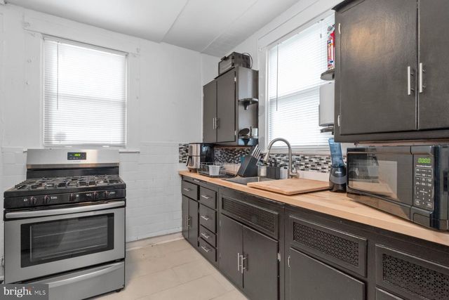 3904 GWYNNS FALLS PKWY, Baltimore, MD 21216