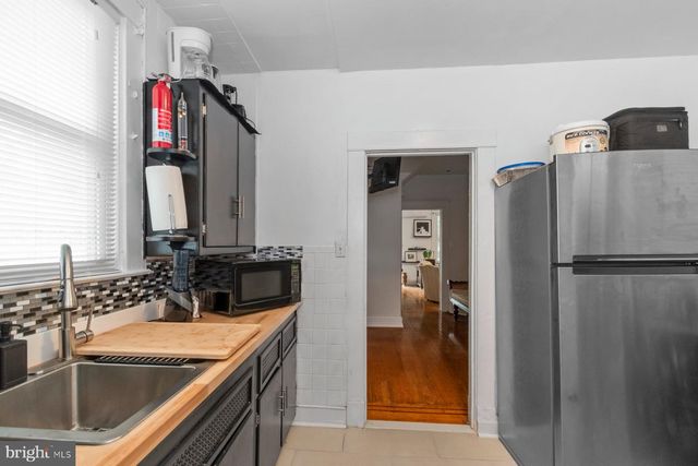 3904 GWYNNS FALLS PKWY, Baltimore, MD 21216