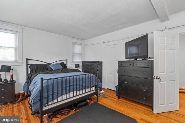 3904 GWYNNS FALLS PKWY, Baltimore, MD 21216