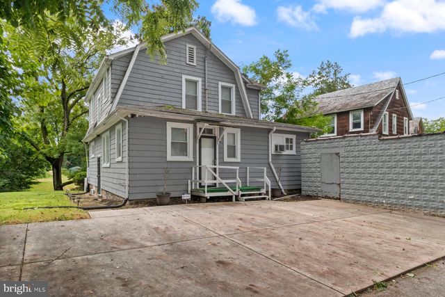 3904 GWYNNS FALLS PKWY, Baltimore, MD 21216