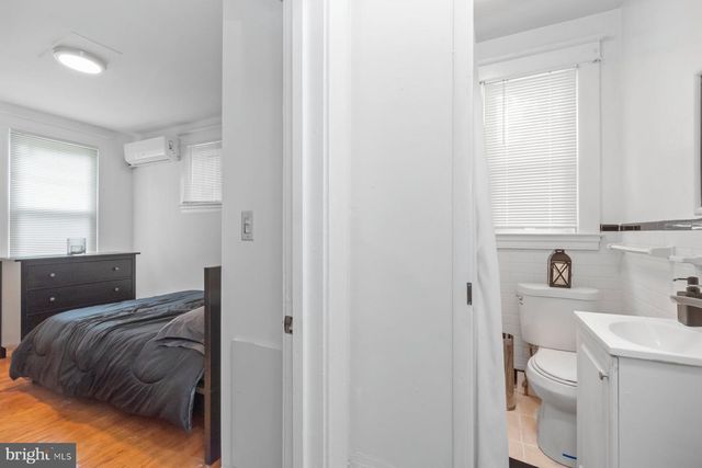 3904 GWYNNS FALLS PKWY, Baltimore, MD 21216