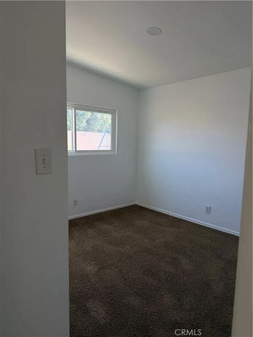 1720 Elsinore Circle, Oxnard, CA 93035