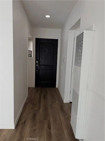 1720 Elsinore Circle, Oxnard, CA 93035