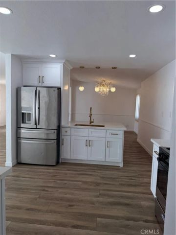 1720 Elsinore Circle, Oxnard, CA 93035